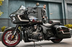 Bagger Indian Challenger Elite 2024