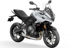Triumph fait évoluer ses motos pour 2024
