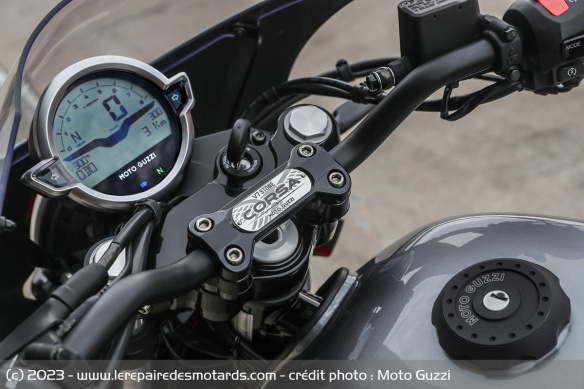 Moto Guzzi V7 Stone Corsa