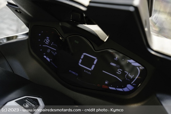Le compteur du Kymco Xciting VS 400