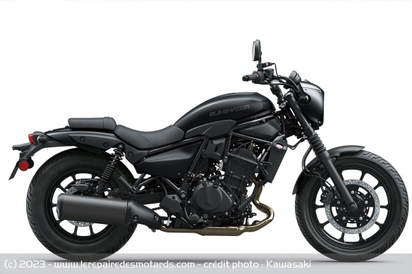 La Kawasaki Eliminator 500 SE La Kawasaki Eliminator 500 SE