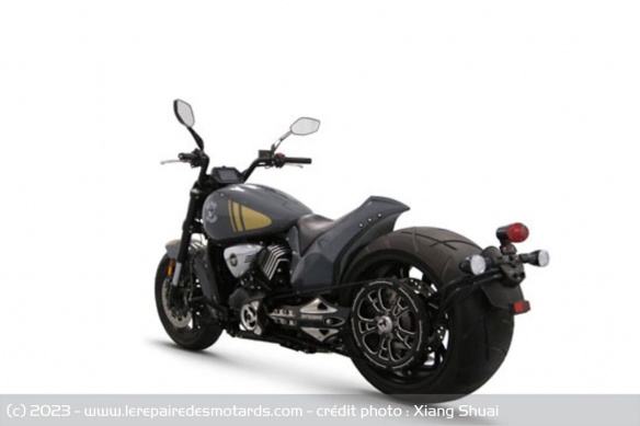 Xiang Shuai Wolverine XS 800