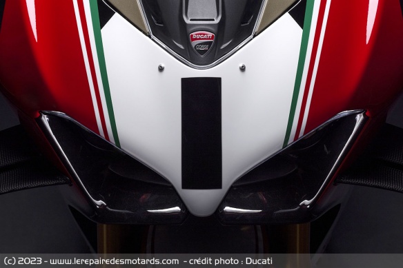 Double optique Ducati Panigale V4 SP2 30° Anniversario 916