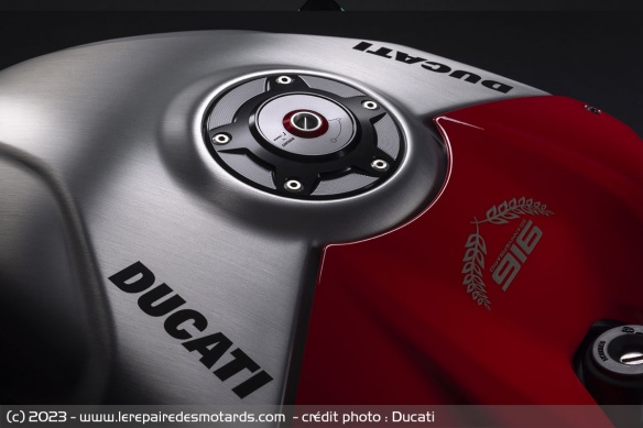 Réservoir Ducati Panigale V4 SP2 30° Anniversario 916