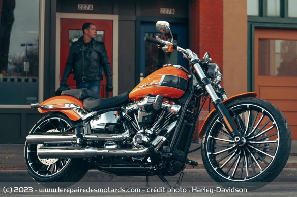 Harley-Davidson Breakout 2023