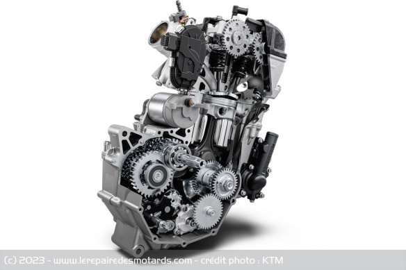 Roadster KTM 390 Duke 2024 Roadster KTM 390 Duke 2024