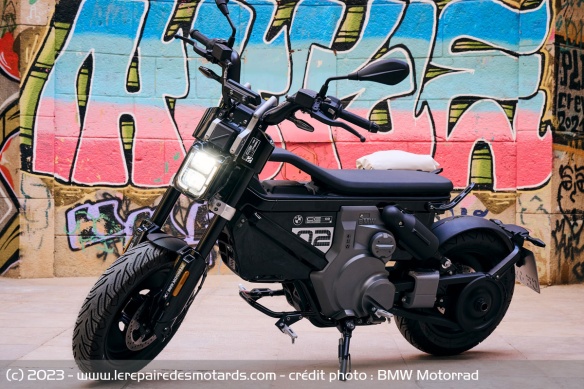 La BMW CE 02 La BMW CE 02