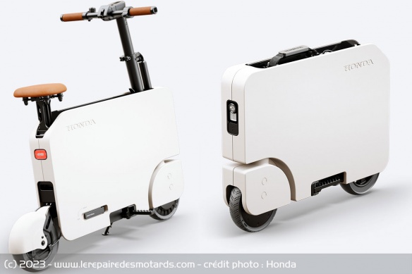 Moto électrique pliante Honda MotoCompacto Moto électrique pliante Honda MotoCompacto