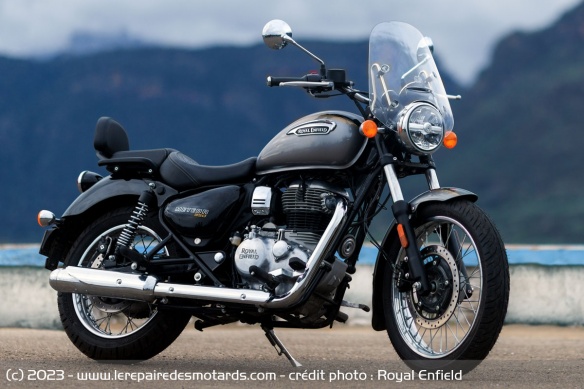 Moto Royal Enfield Meteor 350 Aurora