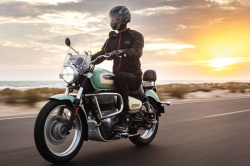 Moto Royal Enfield Meteor 350 Aurora