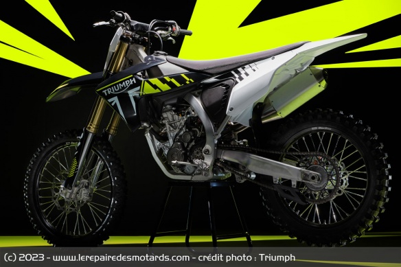 Motocross Triumph TF 250-X Motocross Triumph TF 250-X