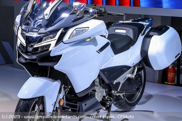 Routière CFMoto 1250TR-G 2023