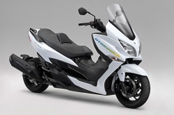 Un prototype de scooter hydrogène chez Suzuki