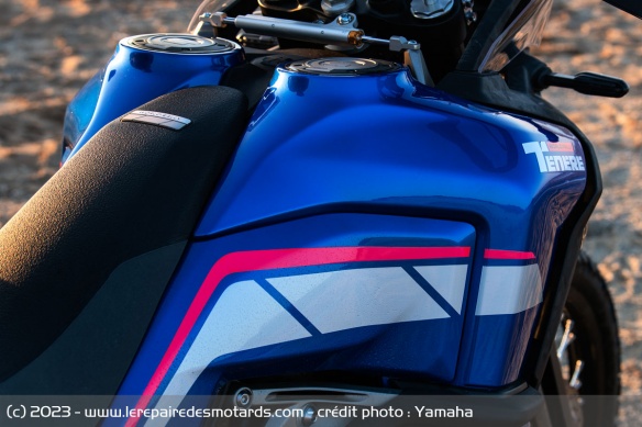 Le double réservoir de la Yamaha Ténéré 700 World Rally