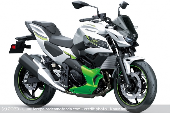 Roadster Kawasaki Z7 Hybrid Roadster Kawasaki Z7 Hybrid