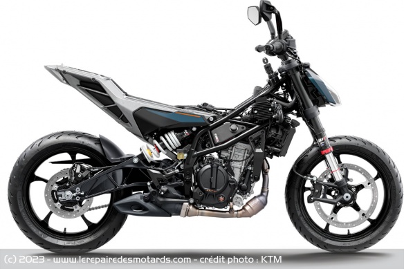 Roadster KTM 125 Duke 2024