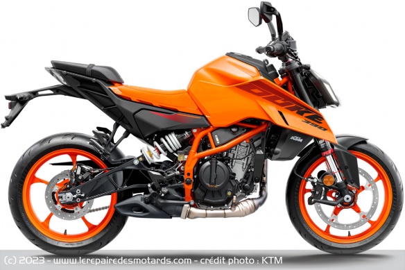 Roadster KTM 390 Duke 2024 Roadster KTM 390 Duke 2024