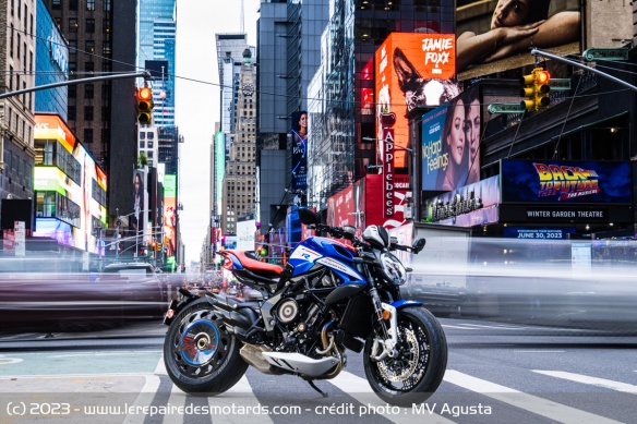 Roadster MV Agusta Dragster RR SCS America Roadster MV Agusta Dragster RR SCS America