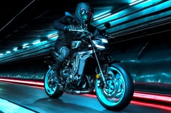 Roadster Yamaha MT-09