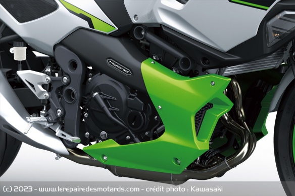Le sabot moteur de la Kawasaki Ninja 7 Hybrid