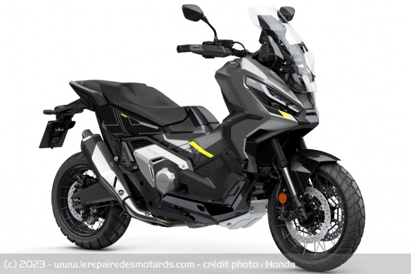Scooter Honda X-ADV Gris Iridium métallique-gris Scooter Honda X-ADV Gris Iridium métallique-gris