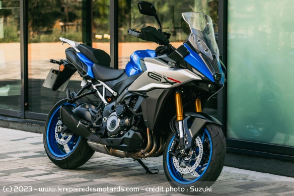 Sport tourer Suzuki GSX-S 1000 GX Sport tourer Suzuki GSX-S 1000 GX