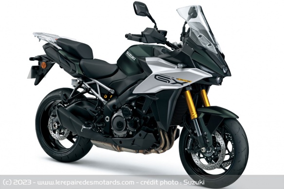 Sport tourer Suzuki GSX-S 1000 GX Sport tourer Suzuki GSX-S 1000 GX