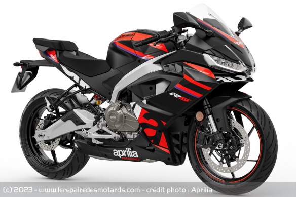 Sportive Aprilia RS 457 Sportive Aprilia RS 457