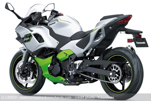 Kawasaki Ninja 7 Hybrid
