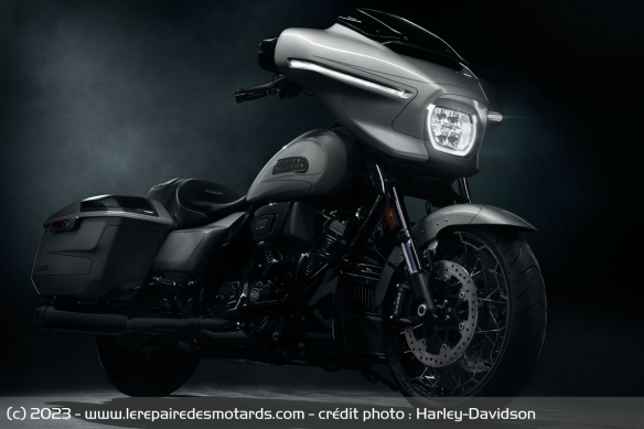 Harley-Davidson CVO Street Glide 2023