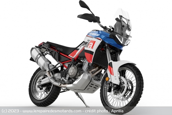 Aprilia Tuareg 660 Dakar Podium Aprilia Tuareg 660 Dakar Podium