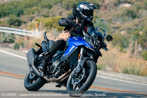 La bulle de la V-Strom 800 SE est plus haute et plus large