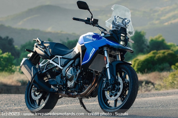 Avec cette variante SE, la V-Strom 800 se fait plus routière