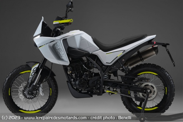 Trail Benelli BKX 300 Trail Benelli BKX 300