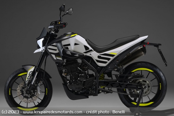 Trail Benelli BKX 300 S Trail Benelli BKX 300 S