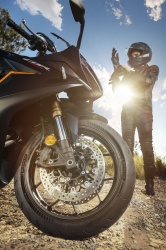 Trois nouveaux pneus sportifs et trail chez Michelin