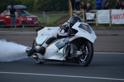 La moto à vapeur la plus rapide du monde - Crédit photo : GSPE
