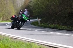 Record : 15 pays traversés à moto en 22h - Crédit photo : Francesc Montero