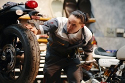 Contrôle technique : le bon entretien des motos se confirme - Photo d'illustration, crédit : DragonImages/Envato