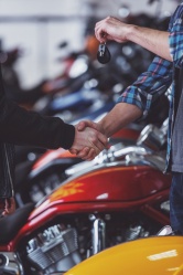 Les ventes de motos en hausse en Europe - Crédit photo : GeorgeRudy/Envato