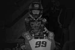 Un pilote de 9 ans meurt après un accident en course