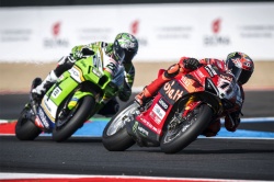 WSBK : Bulega s'impose à Magny-Cours - Crédit photo : Ducati