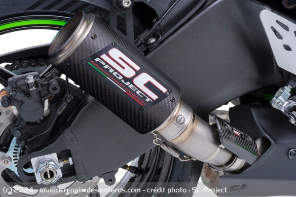 Silencieux CR-T pour Kawasaki Ninja ZX-6R par SC-Project Silencieux CR-T pour Kawasaki Ninja ZX-6R par SC-Project
