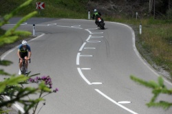Le marquage routier pour les motards récompensé - Crédit photo : KFV