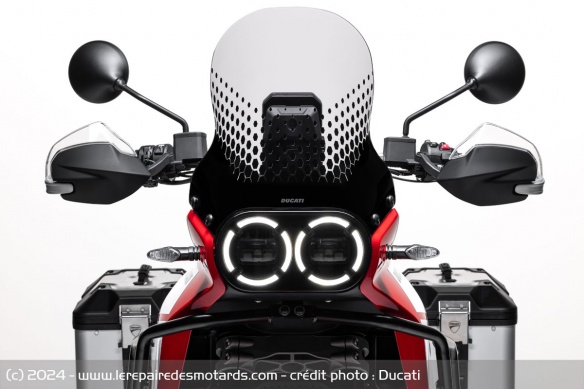 Trail Ducati DesertX Discovery
