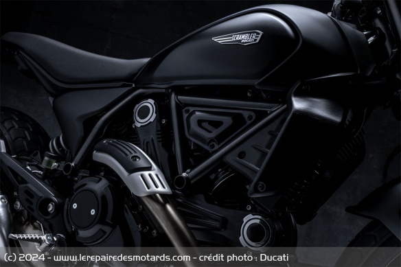 Moto Ducati Scrambler Icon Dark