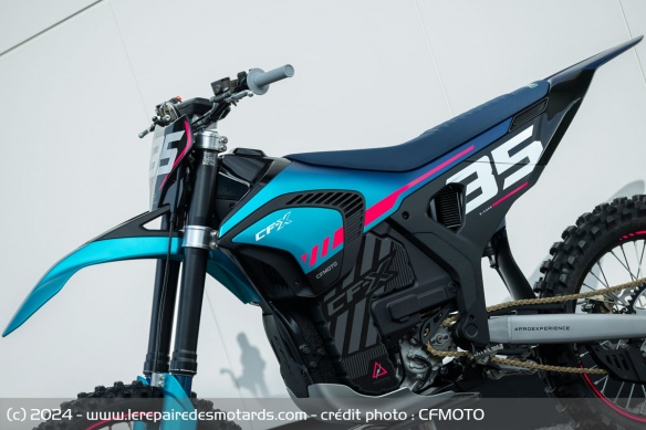 Concept bike CFMOTO CF-X Concept bike CFMOTO CF-X