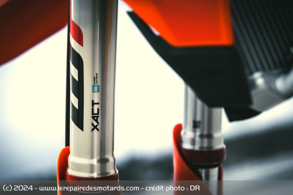 Supermotard KTM 450 SMR 2025 Supermotard KTM 450 SMR 2025