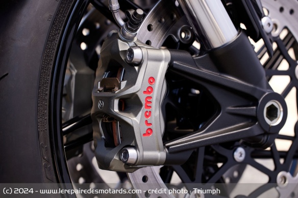 Les étriers Brembo Stylema de la Triumph Speed Twin 1200 RS