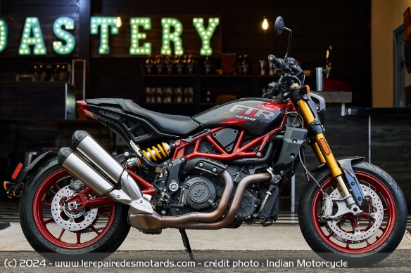 Indian FTR R Carbon 2024